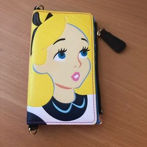 Loungefly Alice in Wonderland Crossbody Wallet